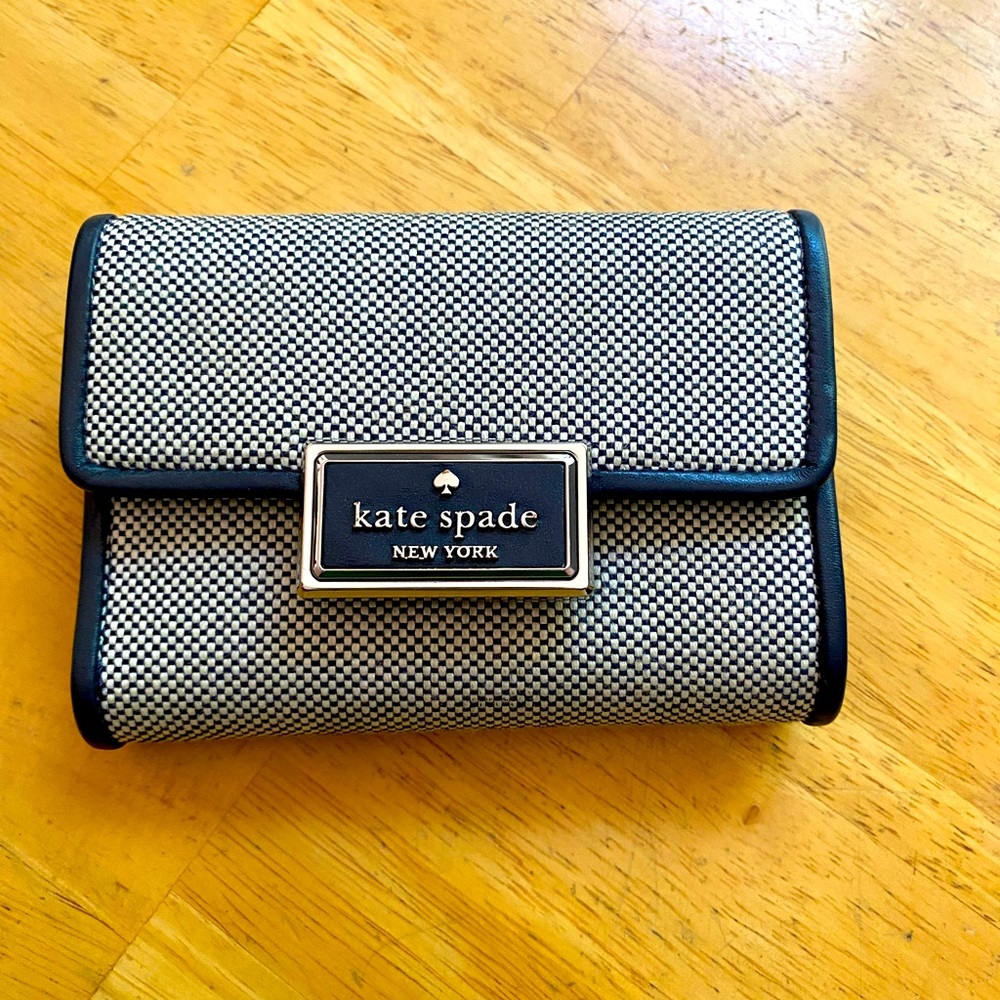 Kate Spade tri-fold wallet